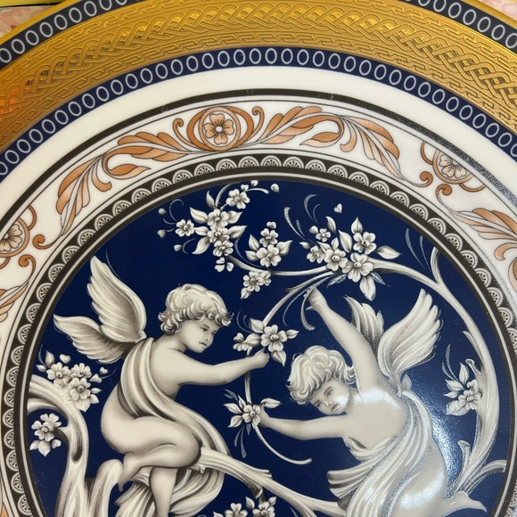 Fine Italian Design China plate, angels gold and blue design, so elegant plate! - Picture 13 of 13